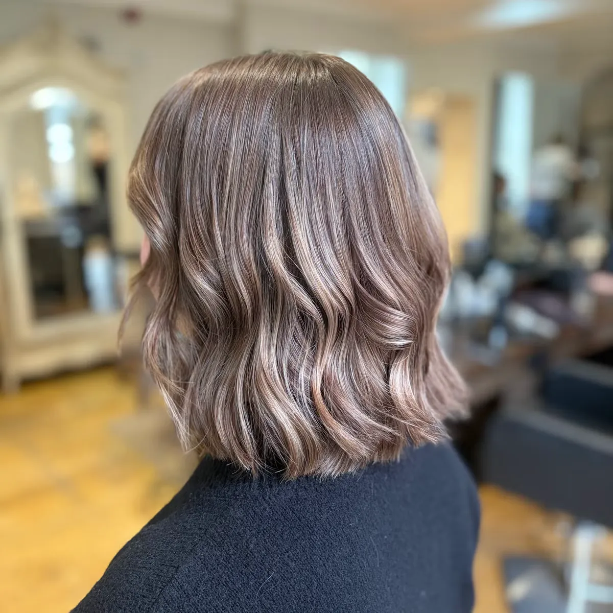 Warm brown balayage bob — Mai Beauty