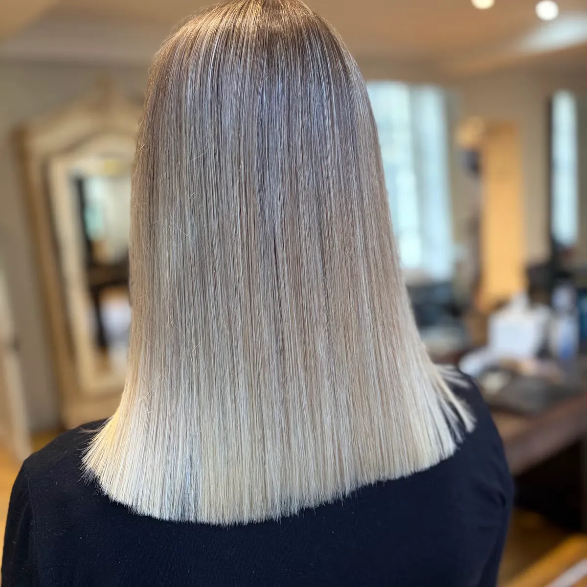 Ash blonde lob — Mai Beauty